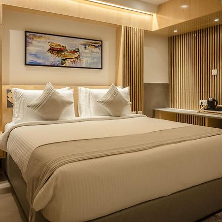 Hotel Lake View Baharampur Kültér fotó