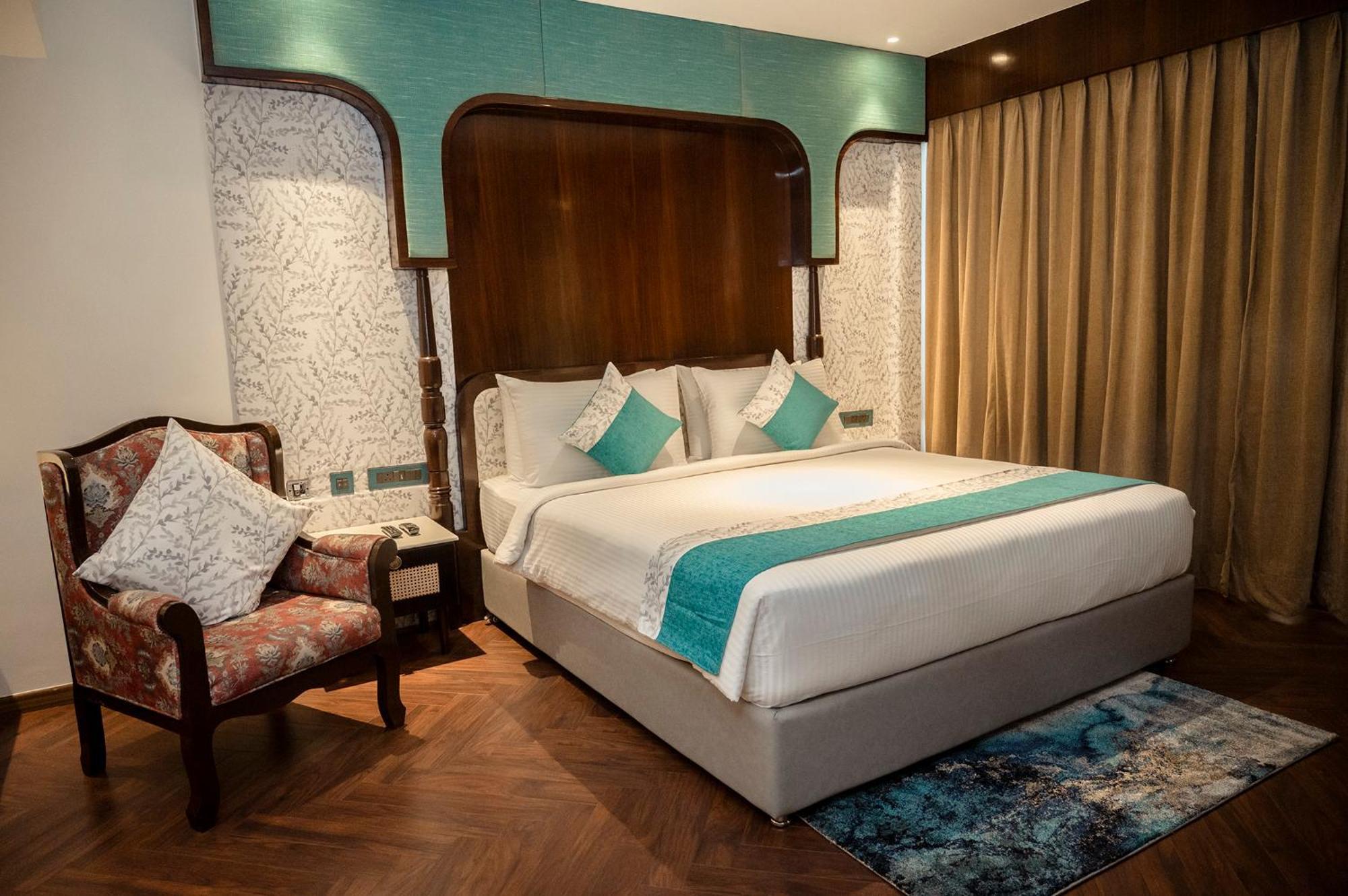 Hotel Lake View Baharampur Kültér fotó