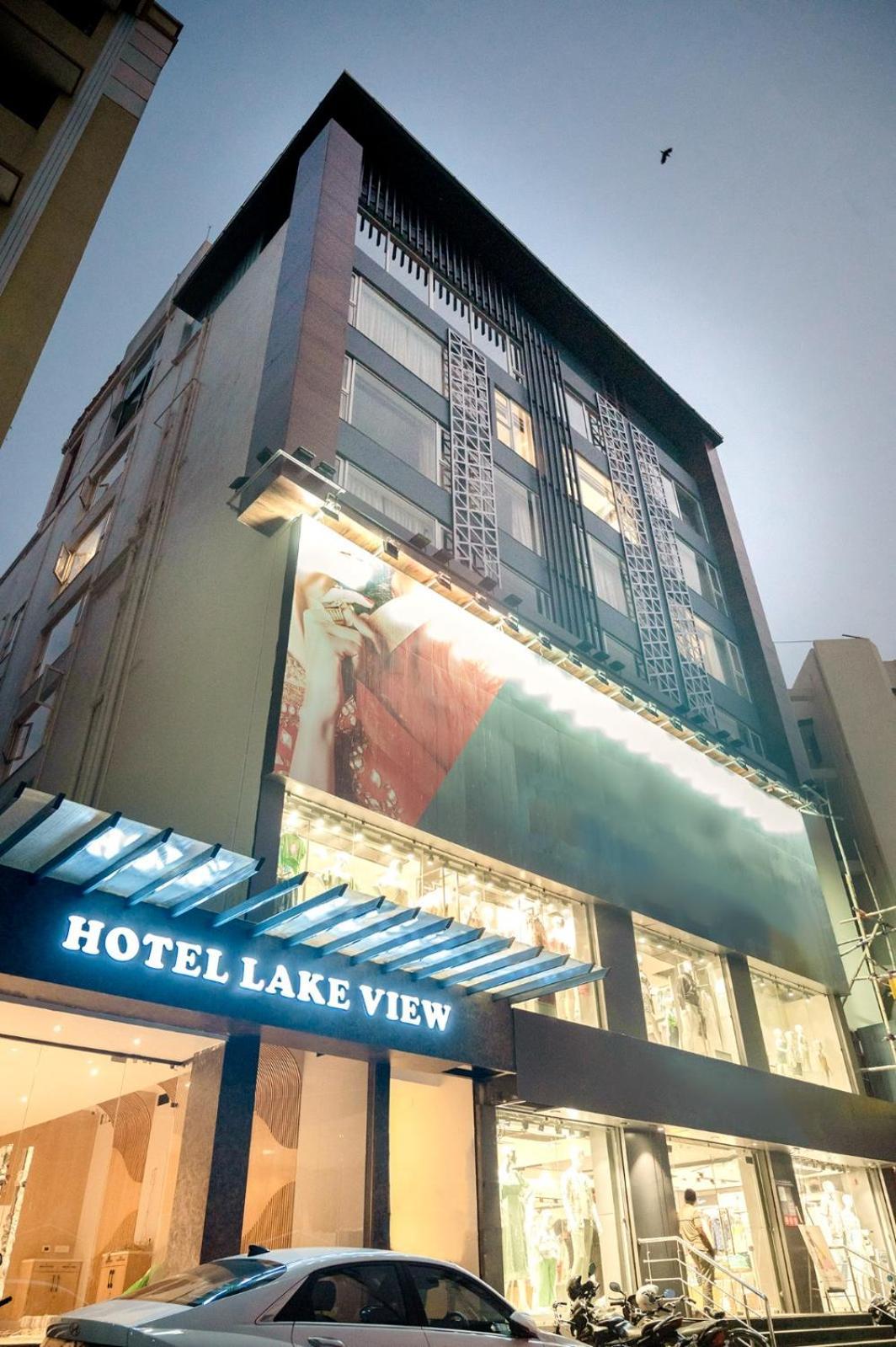 Hotel Lake View Baharampur Kültér fotó
