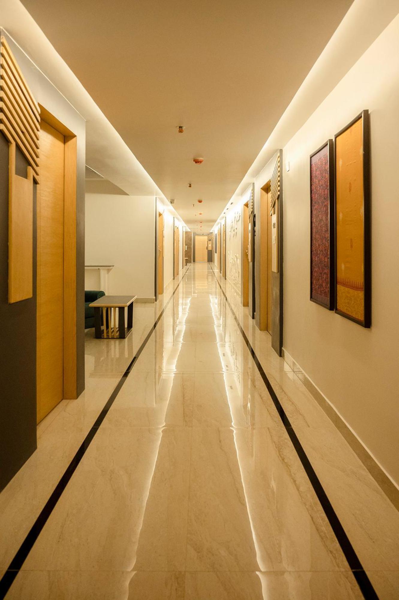 Hotel Lake View Baharampur Kültér fotó